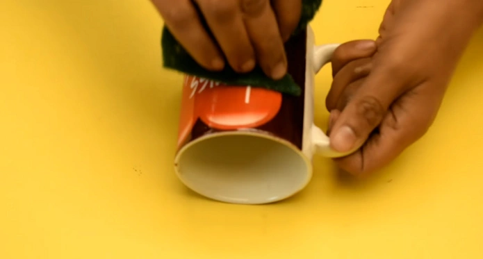 how to remove paint from ceramic mug
