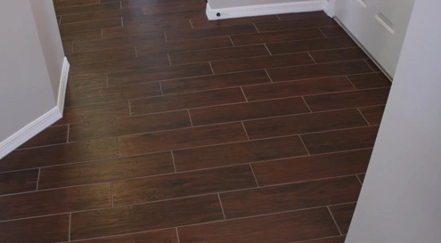 Porcelain Tiles That Look Like Wood Should Be Cleaned Regularly