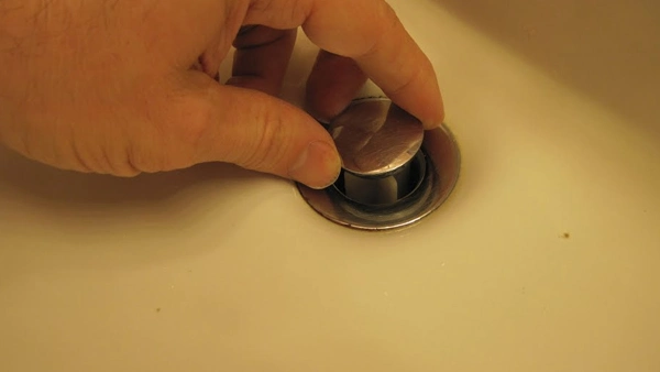 Why Cleaning Shower or Bathtub Drain Is So Important