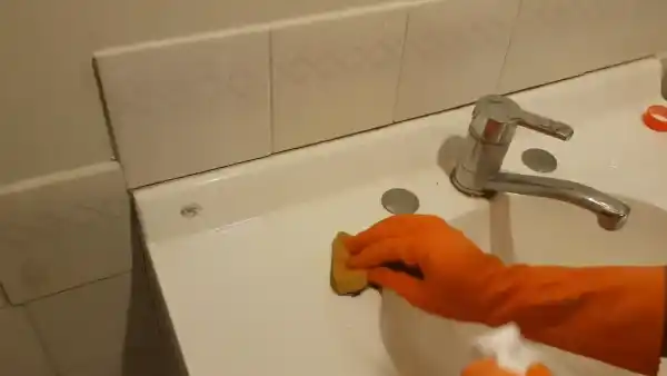 Step By Step Guide on How to Clean Mold From Bathroom Sink Drain