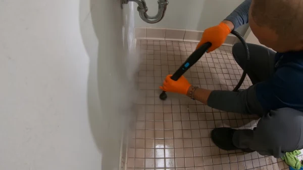 Will A Steam Cleaner Remove Mold from Grout