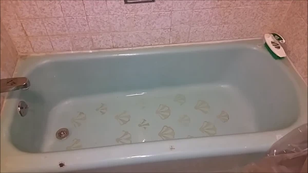 Will Paint Thinner Damage Fiberglass Bathtub