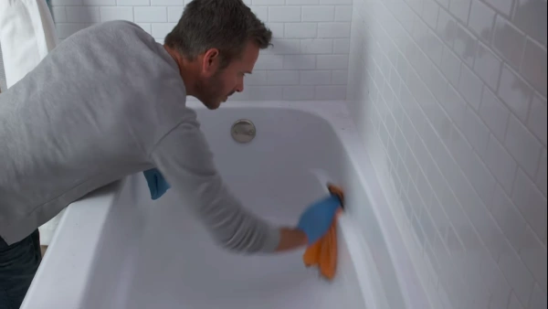 Erase Bathtub Cleaning Back Pain