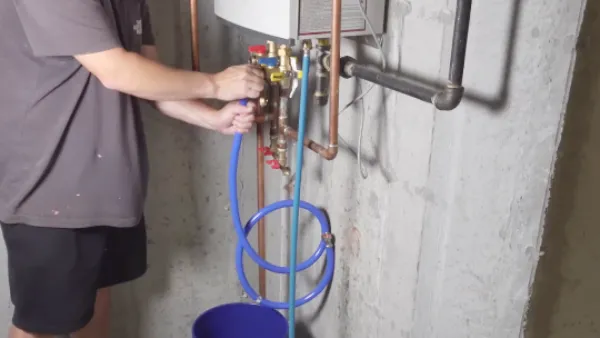 Cleaning a Tankless Water Heater Using Vinegar