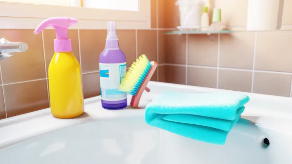 Can you mix toilet cleaner with another cleaner to clean your bathroom sink